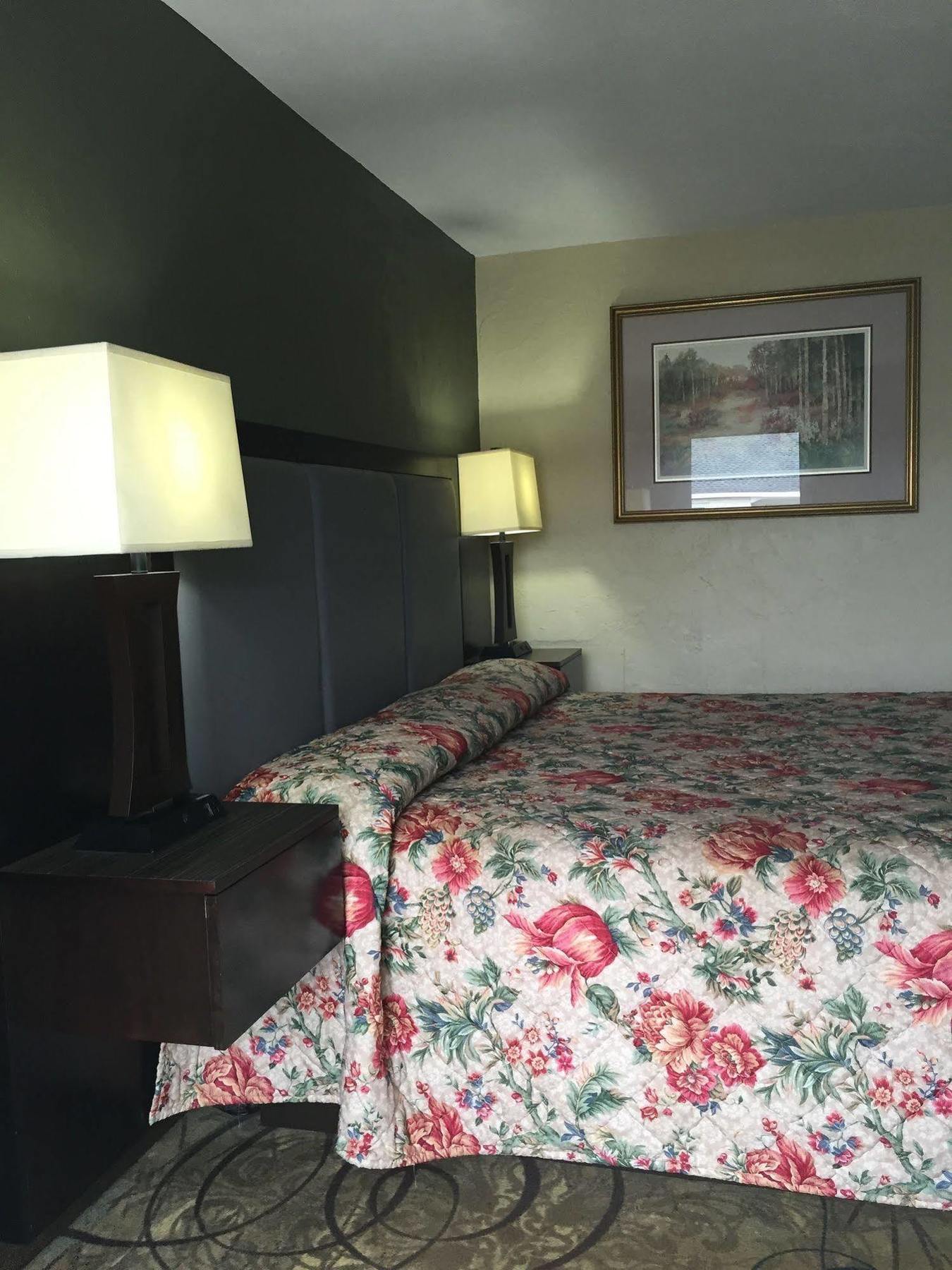 Track & Turf Motel Mount Laurel Luaran gambar