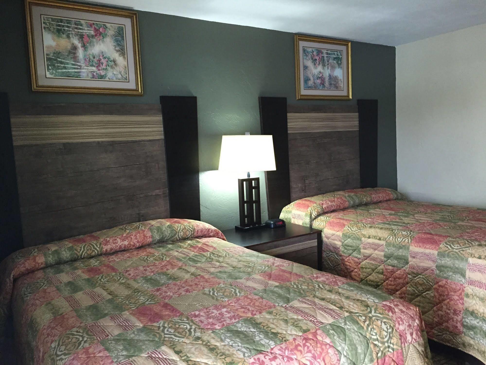 Track & Turf Motel Mount Laurel Luaran gambar