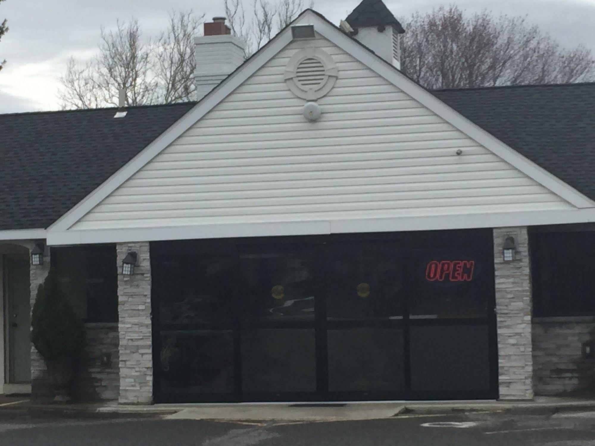 Track & Turf Motel Mount Laurel Luaran gambar